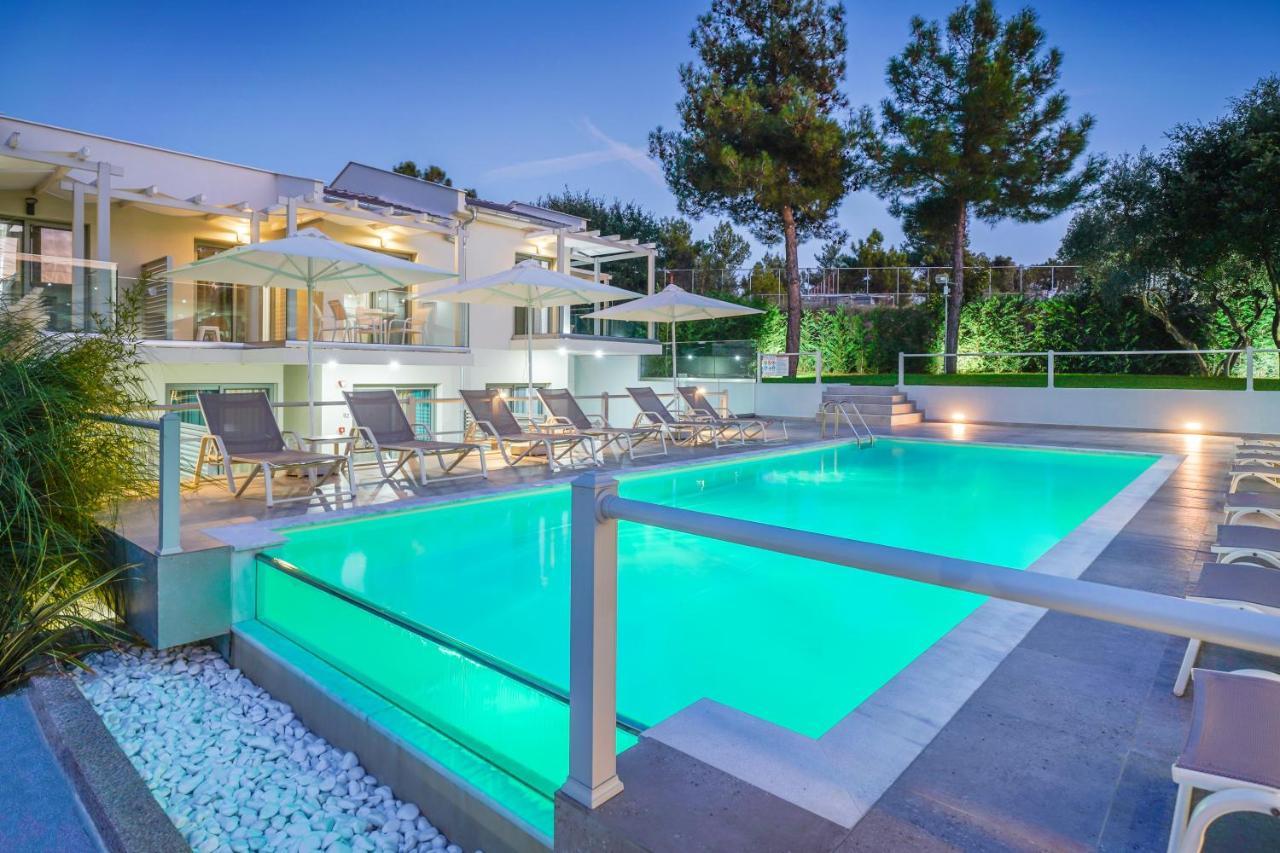 The Elegant Apartments Potos Exterior foto