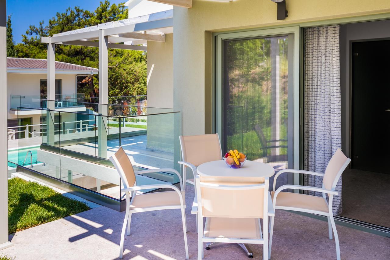 The Elegant Apartments Potos Exterior foto